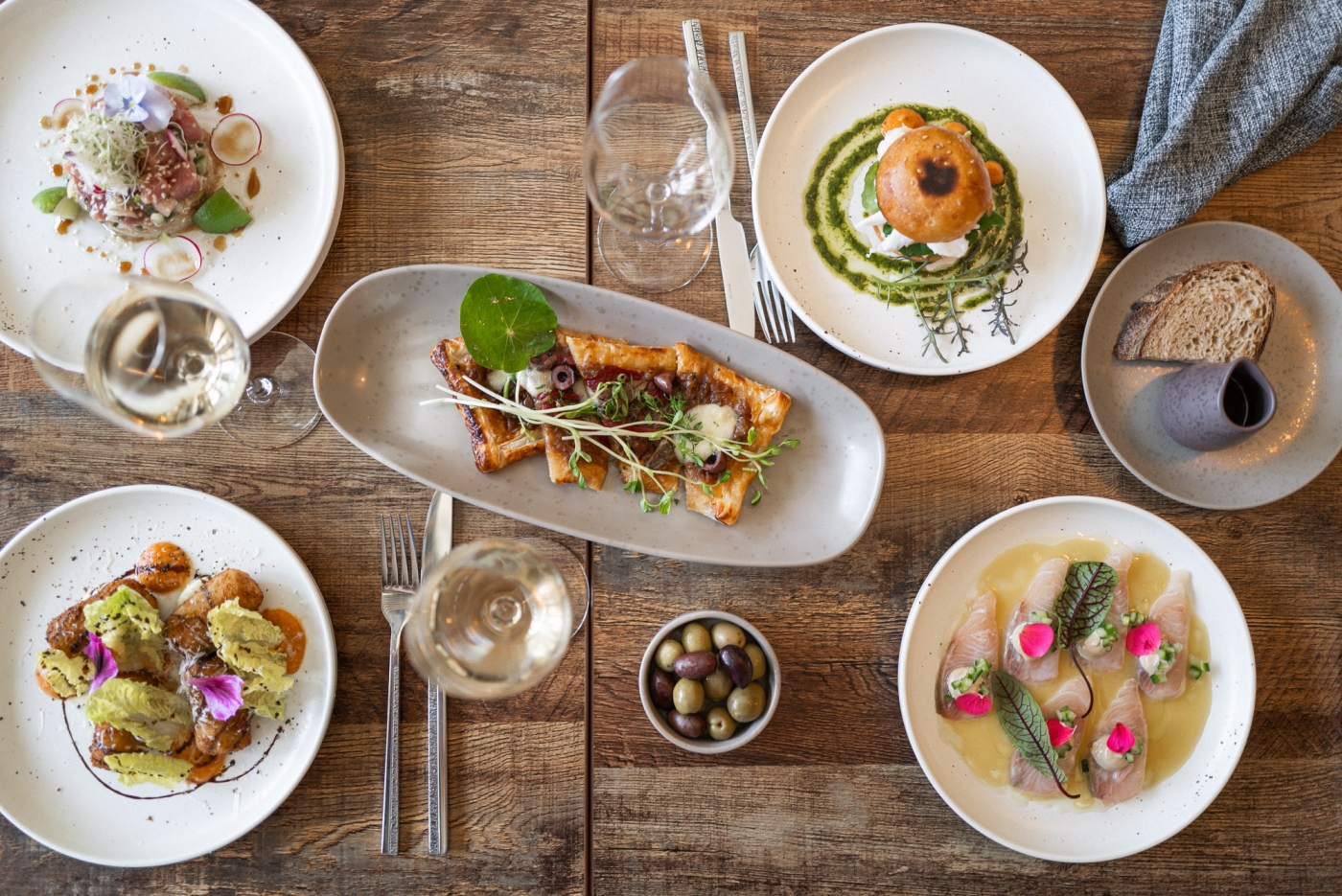 THE DILL Seafood Restaurant